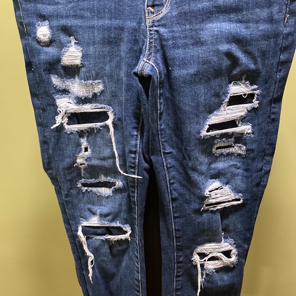 American Eagle Next Level Stretch Ripped Jeans - Picture 2 of 6